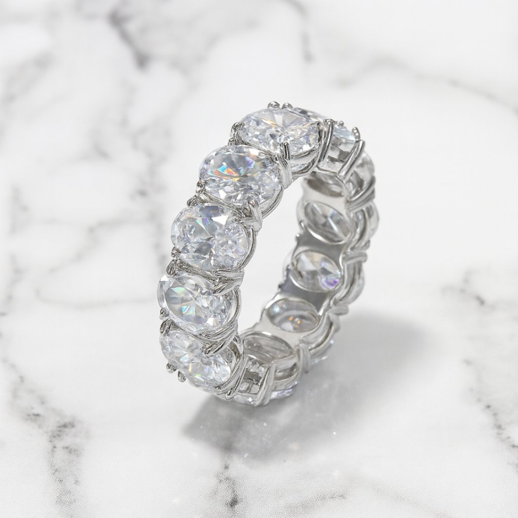 "Aspen" Oval Infinity Ring